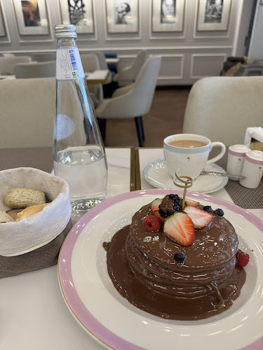 مطعم شي ليليز - الضيافة