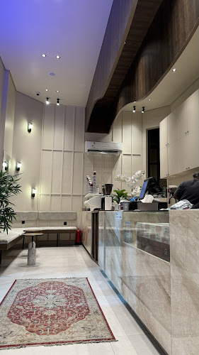 وايت هارت كافية - جدة