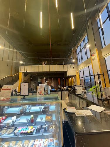 Opinii despre قلعة البن العزيزية البخاري Castello Coffee II în المدينة المنورة - الضيافة