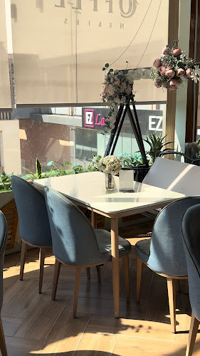 Opinii despre مقهى صناع القهوة - السرايا مول în مكة - الضيافة