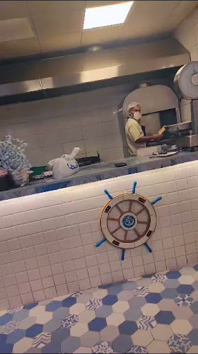 مطعم سمكنا - جدة