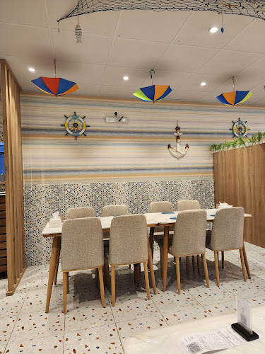 Opinii despre مطعم سلة الصياد للمأكولات البحرية ( اسماك ) în جدة - الضيافة