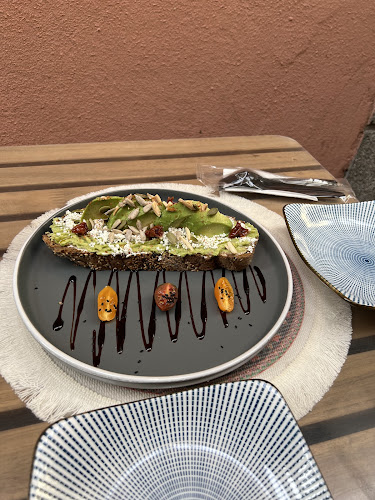 Comentarii opinii despre موماز