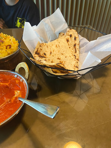 مطعم كاري ليف للأكلات الهندية - الضيافة