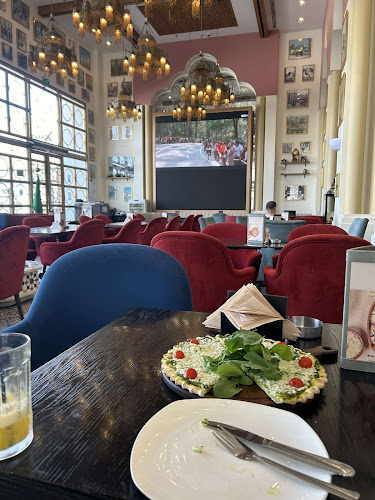 قهوة عزمي - الرياض