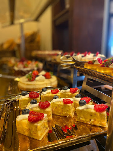 Andalusia - الضيافة