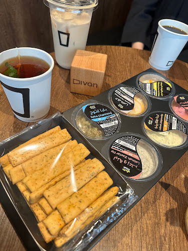 Divan دفان - الضيافة