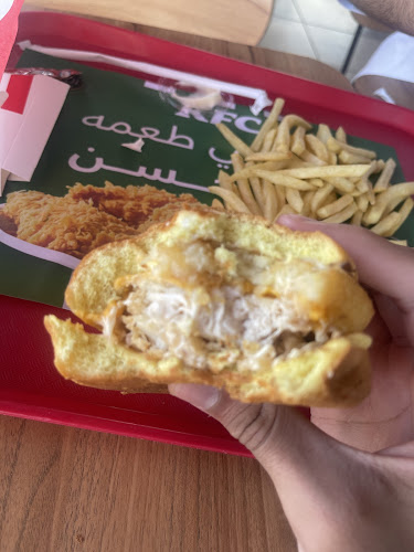 Opinii despre دجاج كنتاكي în Azizia - الضيافة