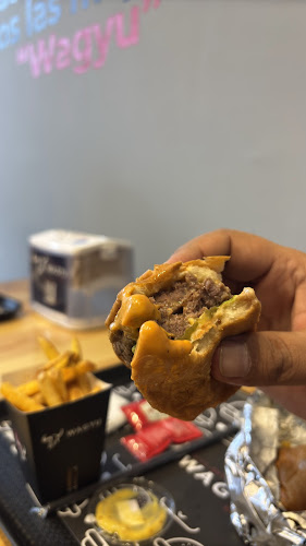 Comentarii opinii despre Rosalia Burger B4 روزاليا برجر