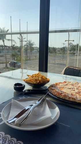 Opinii despre مطعم و مقهى بيتش هاوس în جدة - الضيافة