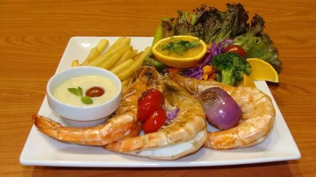 Opinii despre أسماك عروسة النيل للمأكولات البحرية în مكة - الضيافة