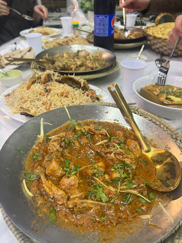 مطعم شنواري الباكستاني - الضيافة