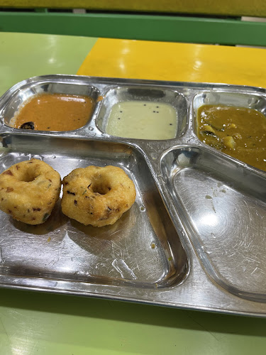 Opinii despre مطعم الحديقة în الطائف - الضيافة