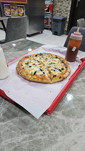 بيتزا الماس - الضيافة