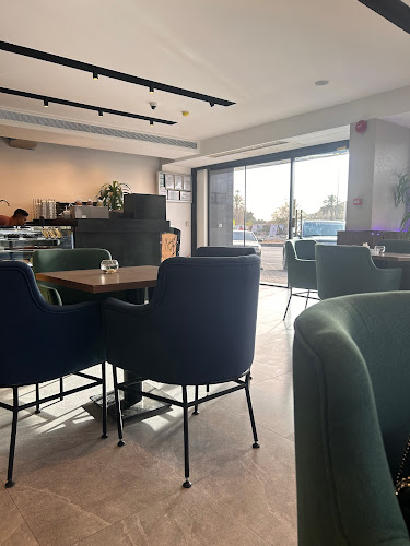 سيرة ليالي لاونج Sirah liale lounge - الضيافة