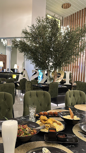 Opinii despre Seasons - مطعم سيزونز în حفر الباطن - الضيافة