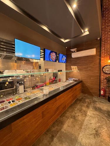 Opinii despre Abs Kitchen أبز كيتشن الراكة în الخبر - الضيافة