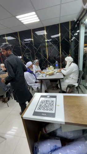 Pakistani Multani Restaurant Rukn Rihab - الضيافة