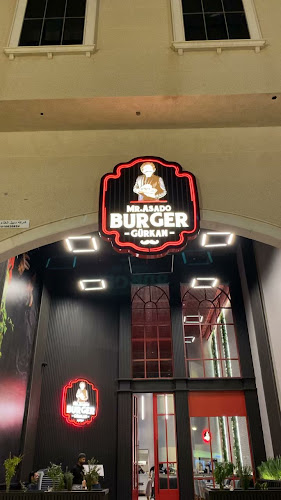 Comentarii opinii despre مستر اسادو برغر