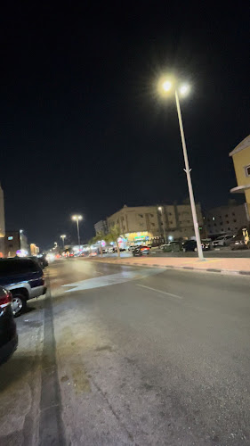 مطعم الشباب الجيد البخاري - الضيافة