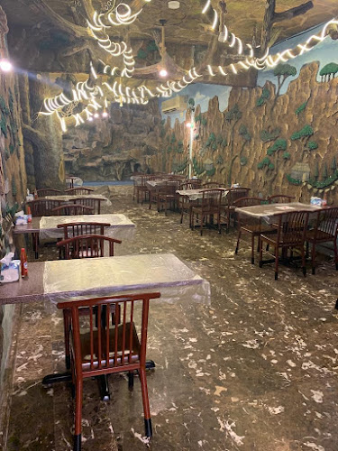 بروستد الكوخ القديم