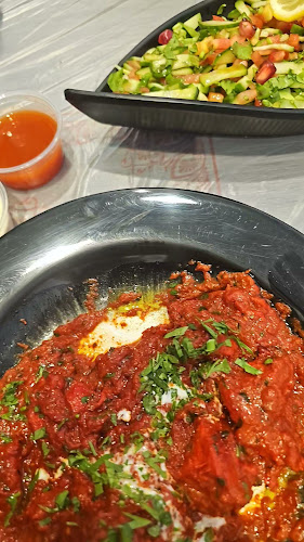 مطعم لذة دارين للمأكولات البحرية و الهندية - حفر الباطن