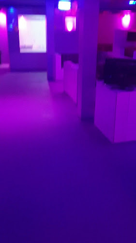 مقهى المركاز