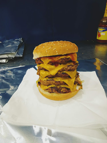 مطعم برجر المشوي