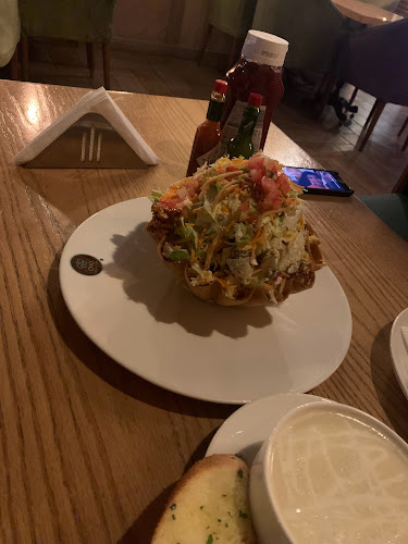 Opinii despre تشو شوكلت كافيه în المدينة المنورة - الضيافة