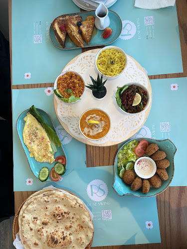 ارجوحة الورد - الضيافة