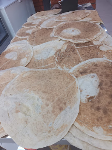 Comentarii opinii despre مطعم معجنات و شاورما الفران الشامي