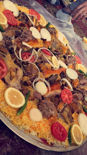 مطاعم مطعم ومندي الديوانية لتقديم الوجبات - الخبر