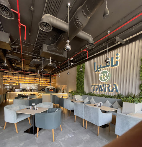 طريق أنس ابن مالك، مع، أبي بكر الصديق تقاطع طريق أبي بكر الصديق، الرياض 13322