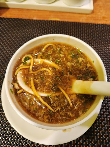 Opinii despre مطعم زيتون الشرق în الدمام - الضيافة