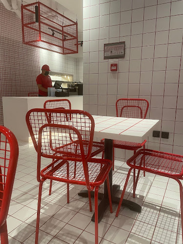 Opinii despre OUTTA | أوتا în الرياض - الضيافة