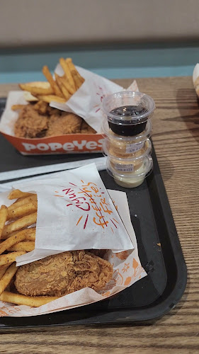 بوبايز - الضيافة