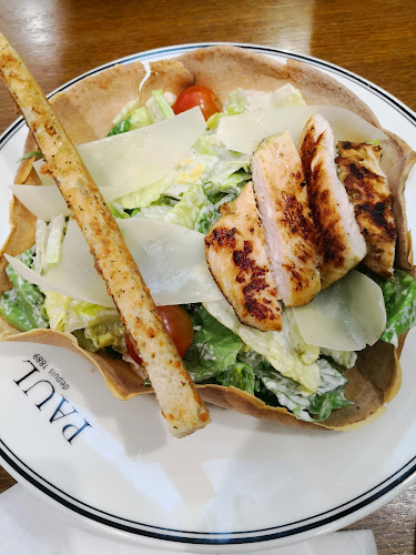 حياة مول، طريق الملك عبدالعزيز الفرعي، الملك فهد، الرياض 12272