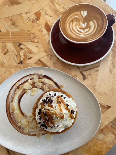 Opinii despre Ekleel cafe - إكليل كافيه în جدة - الضيافة