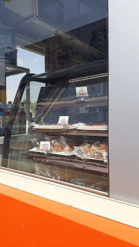 جلوريا كافيه - الضيافة