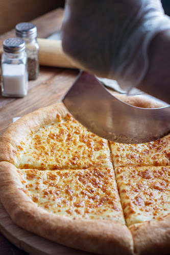 طبق البيتزا