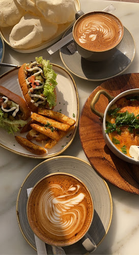 Comentarii opinii despre مطعم لافا