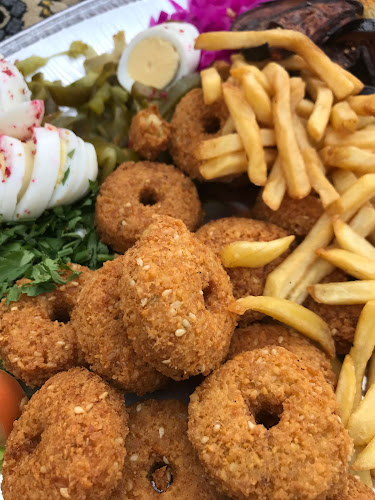 فلافل عمو باسل Falafel Amo Basil - الدمام