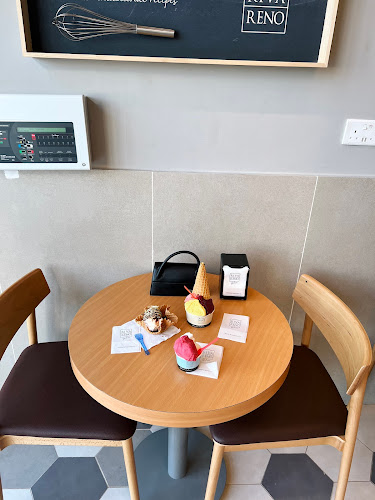 Comentarii opinii despre ريفارينو جيلاتو