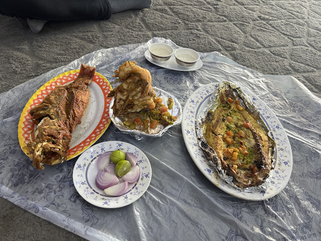 مطاعم المرسى للمأكولات البحرية - حقل