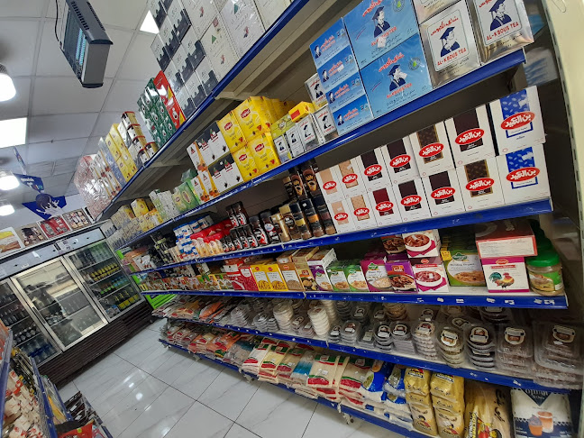 Comentarii opinii despre أسواق حور التجاريه