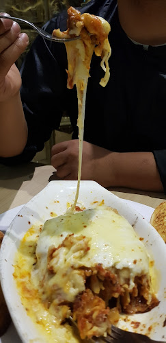 H4F6+H7R، Corniche Street، الشاطئ، جدة 23415