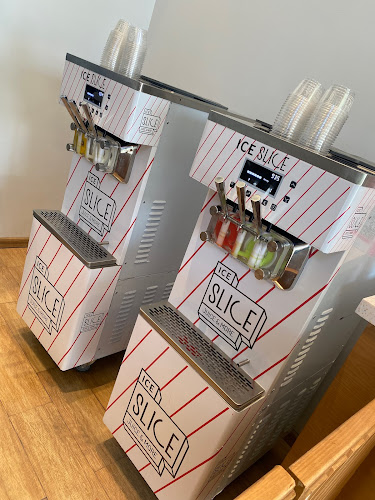 ايس سلايس - الهفوف‎