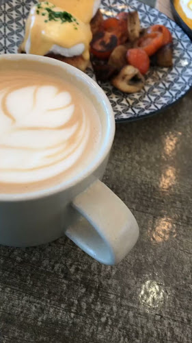 Knead Bakery - الضيافة