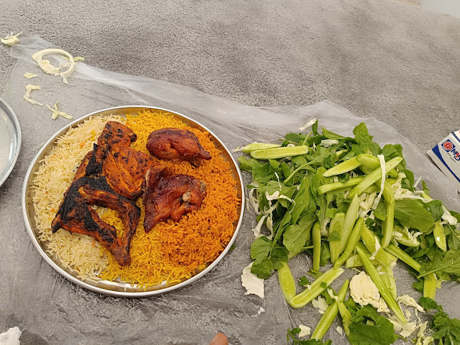 مطعم قلعة المدينة البخاري - الضيافة