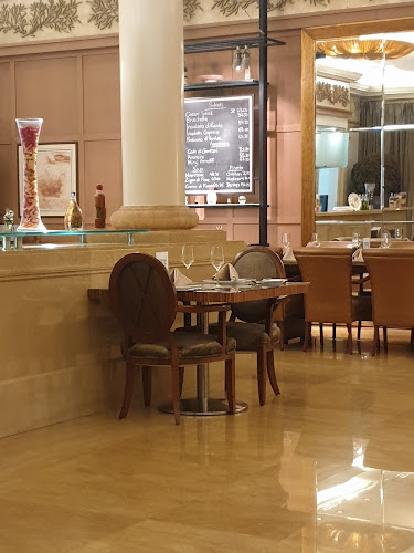 مطعم دافينشي الايطالي - الضيافة